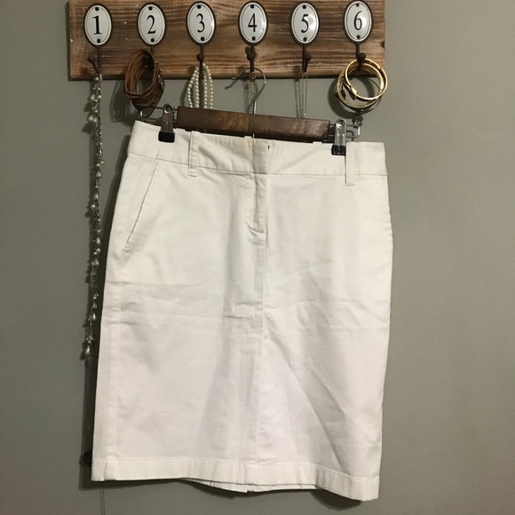 Vineyard Vines Dresses & Skirts - NWT Vineyard Vines Skirt- 2